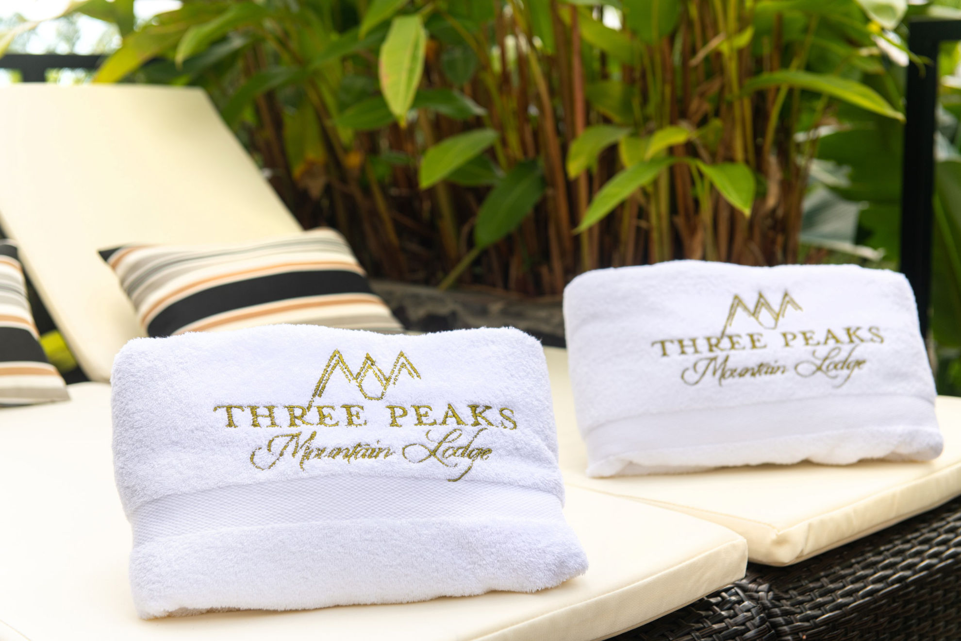 12-three-peaks